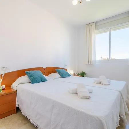 La Paloma With Pool - Happy Apartamento Fuengirola